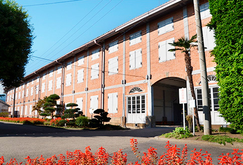 富岡製糸場。2014年に世界遺産に登録されました。（画像提供　富岡市）